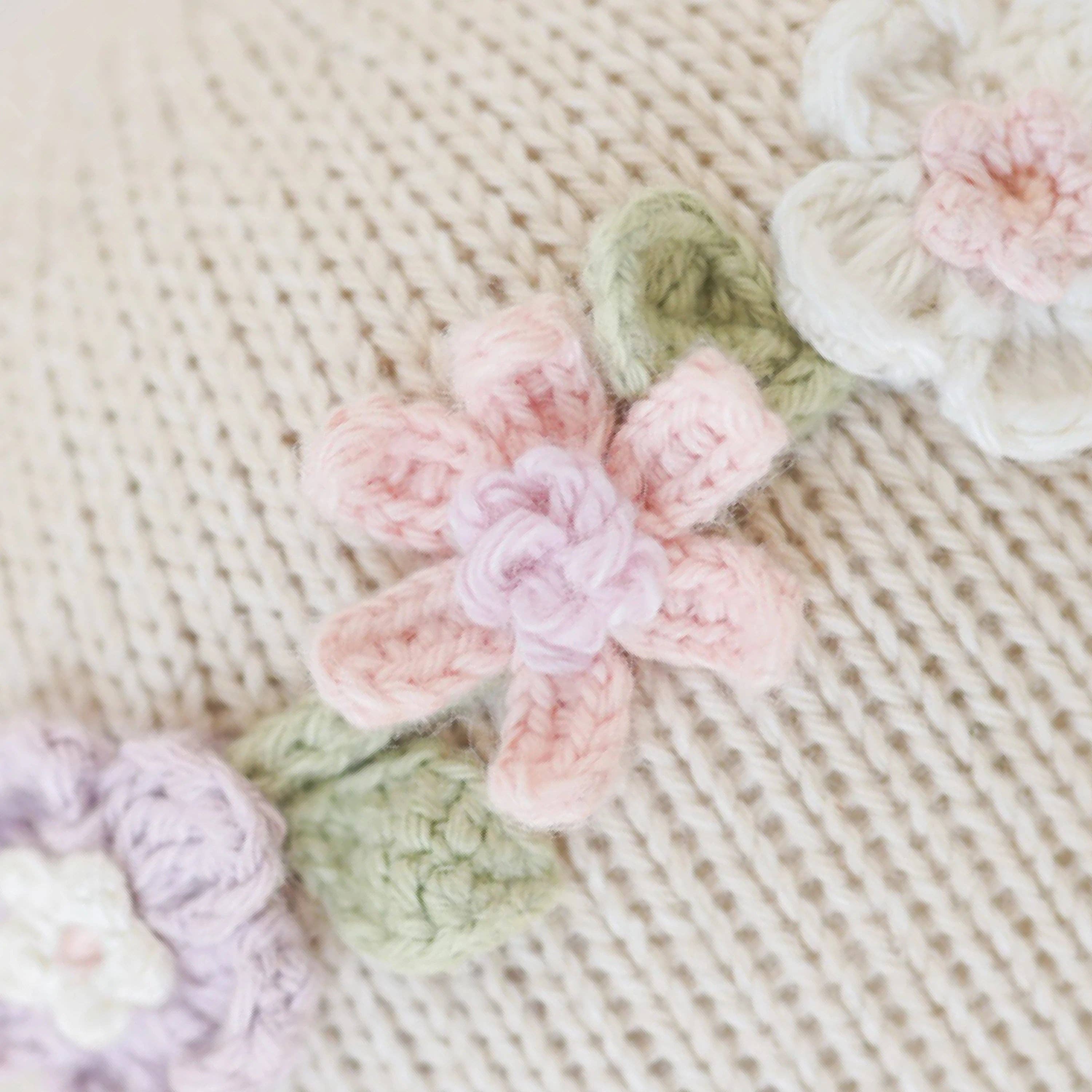 Emma the mouse | cuddle + kind