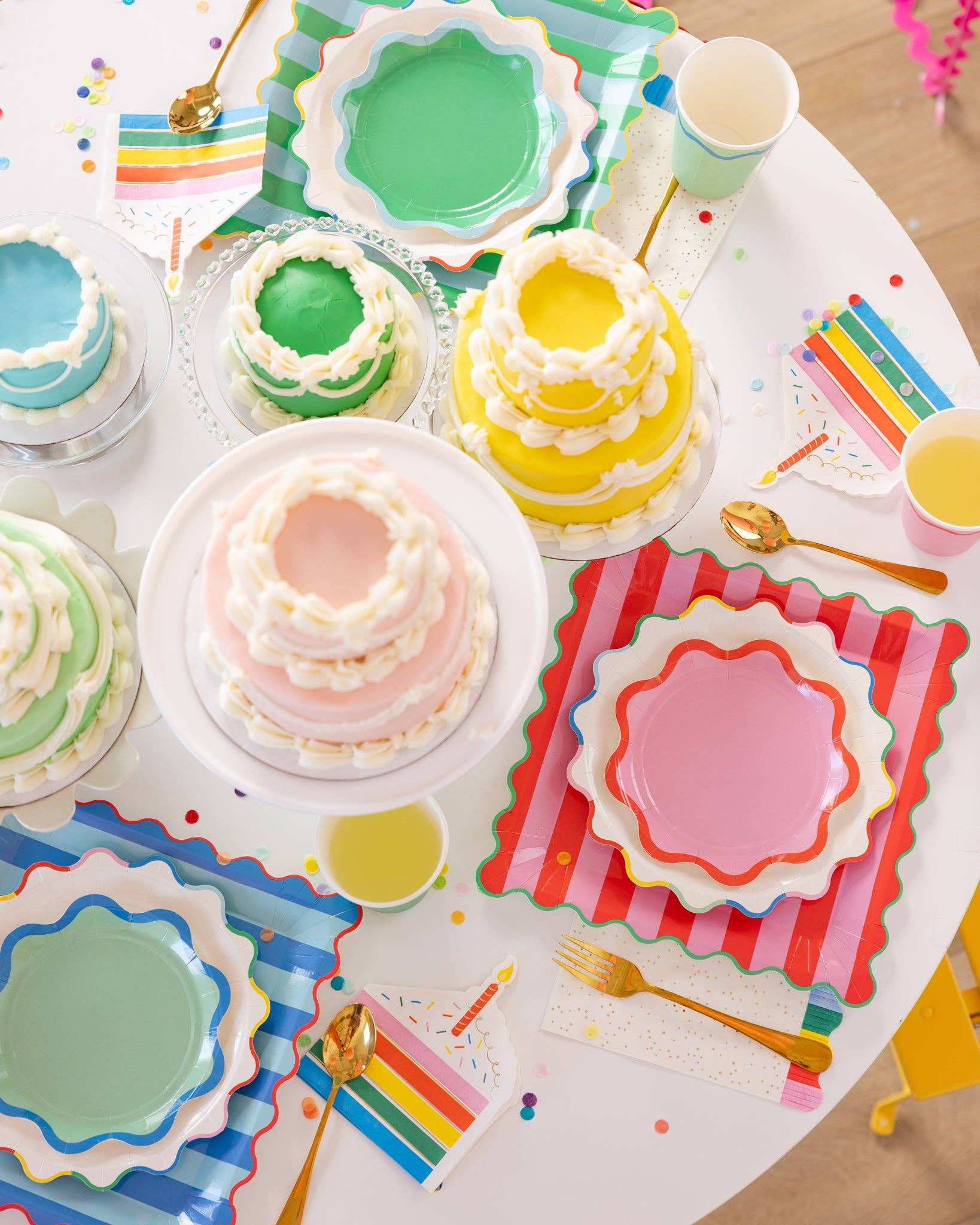 Cake Shaped Dinner Napkin