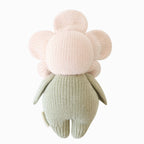 Baby daisy | cuddle + kind