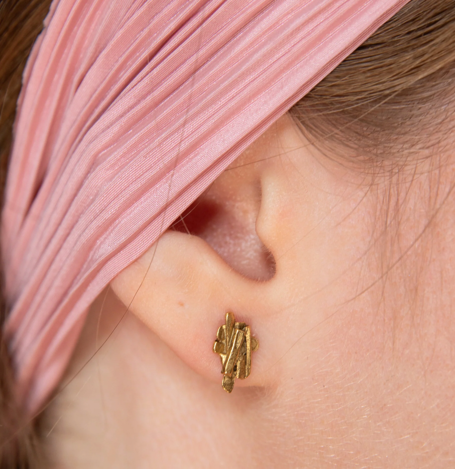 Bar Stack Studs
