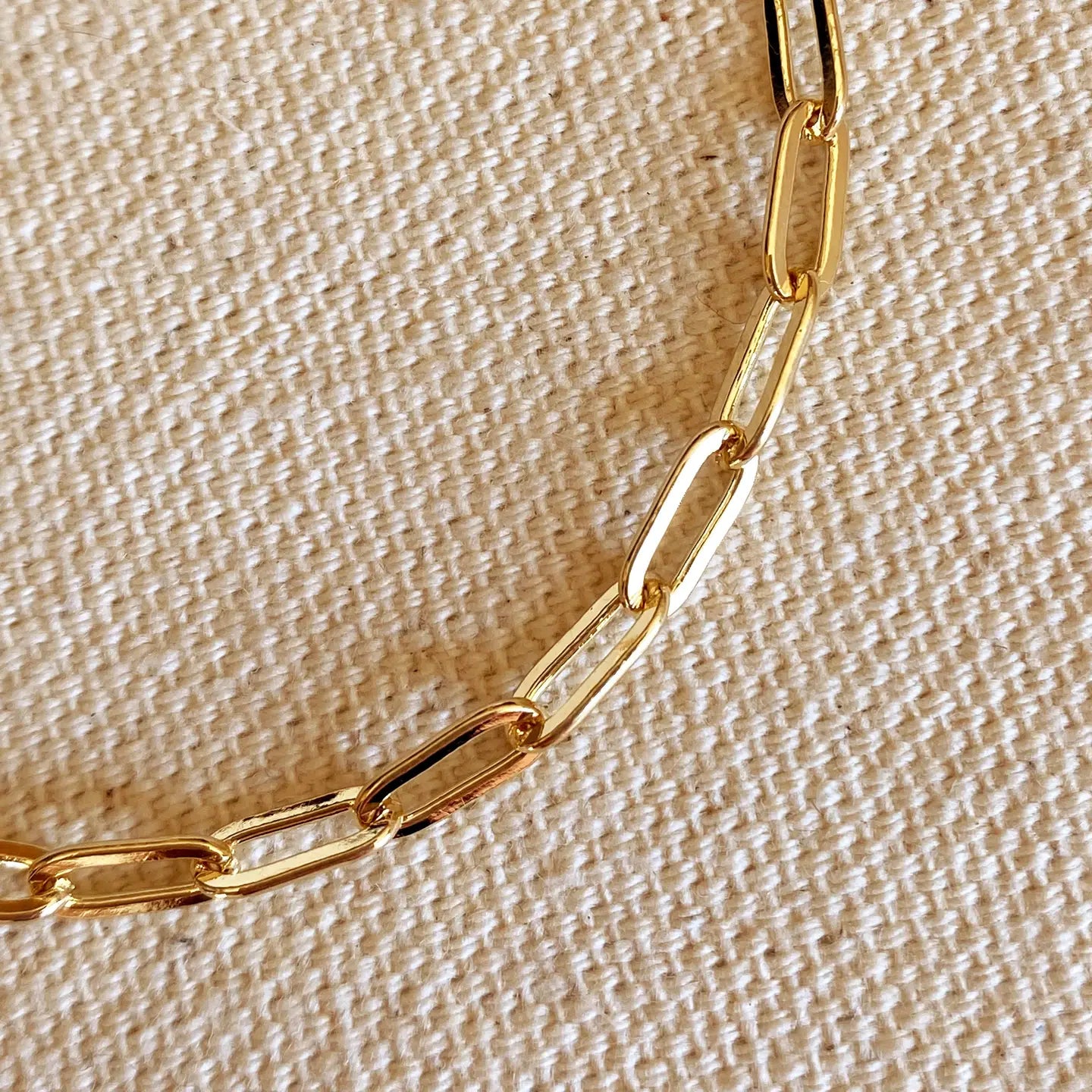 Olivia Short Linked Paperclip Bracelet
