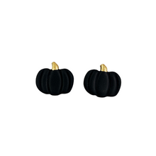Pumpkin Studs