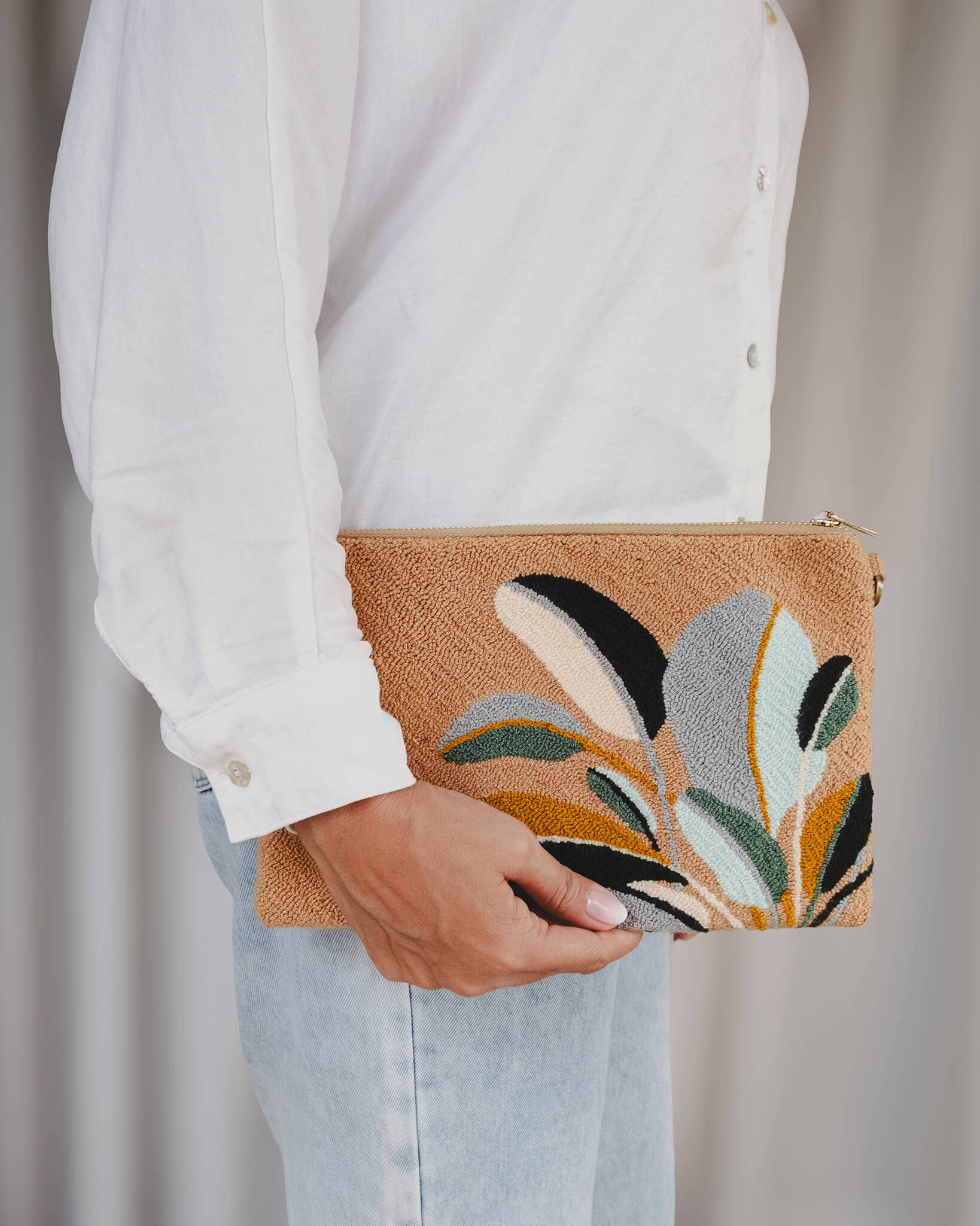 Woven Convertible Crossbody Aluna Bag