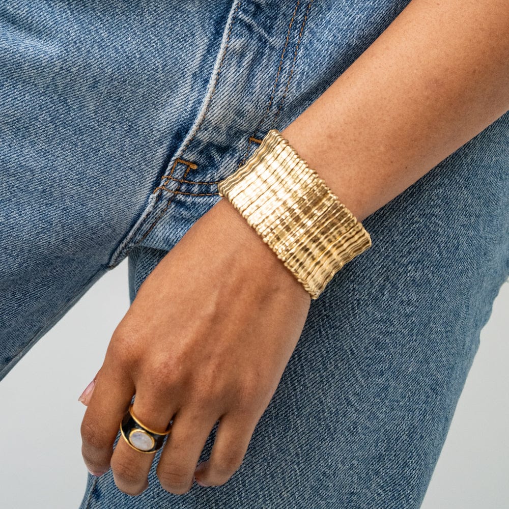 Winnie Wide Stretch Bracelet Brass