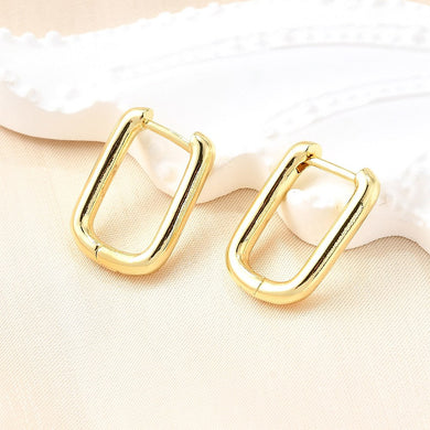 Gold Oval Huggie