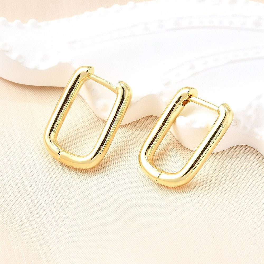 Gold Oval Huggie