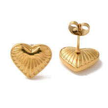 Ribbed Heart Studs