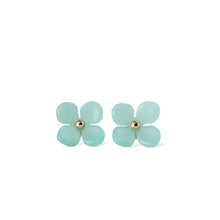 Hydrangea Studs