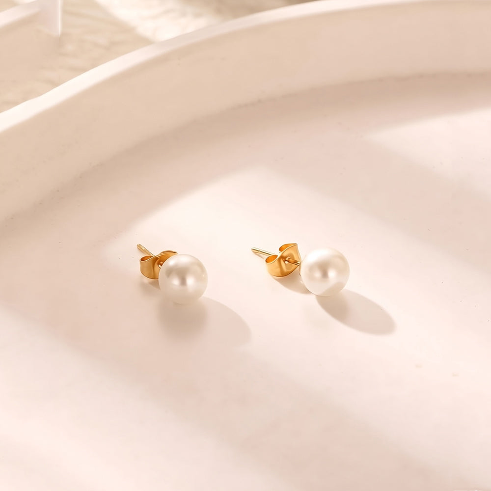 Pearl Stud