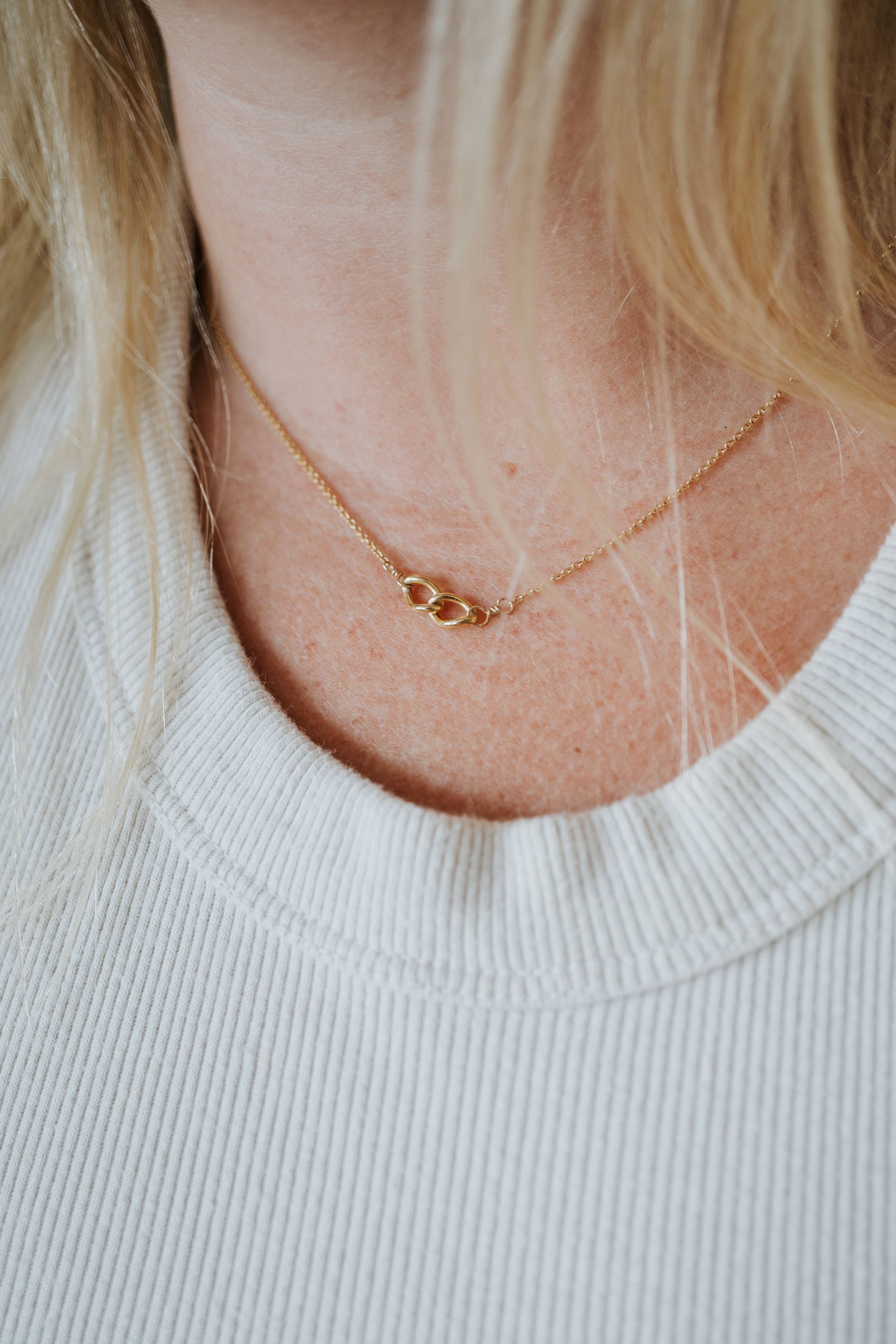 Sisters Links Necklace