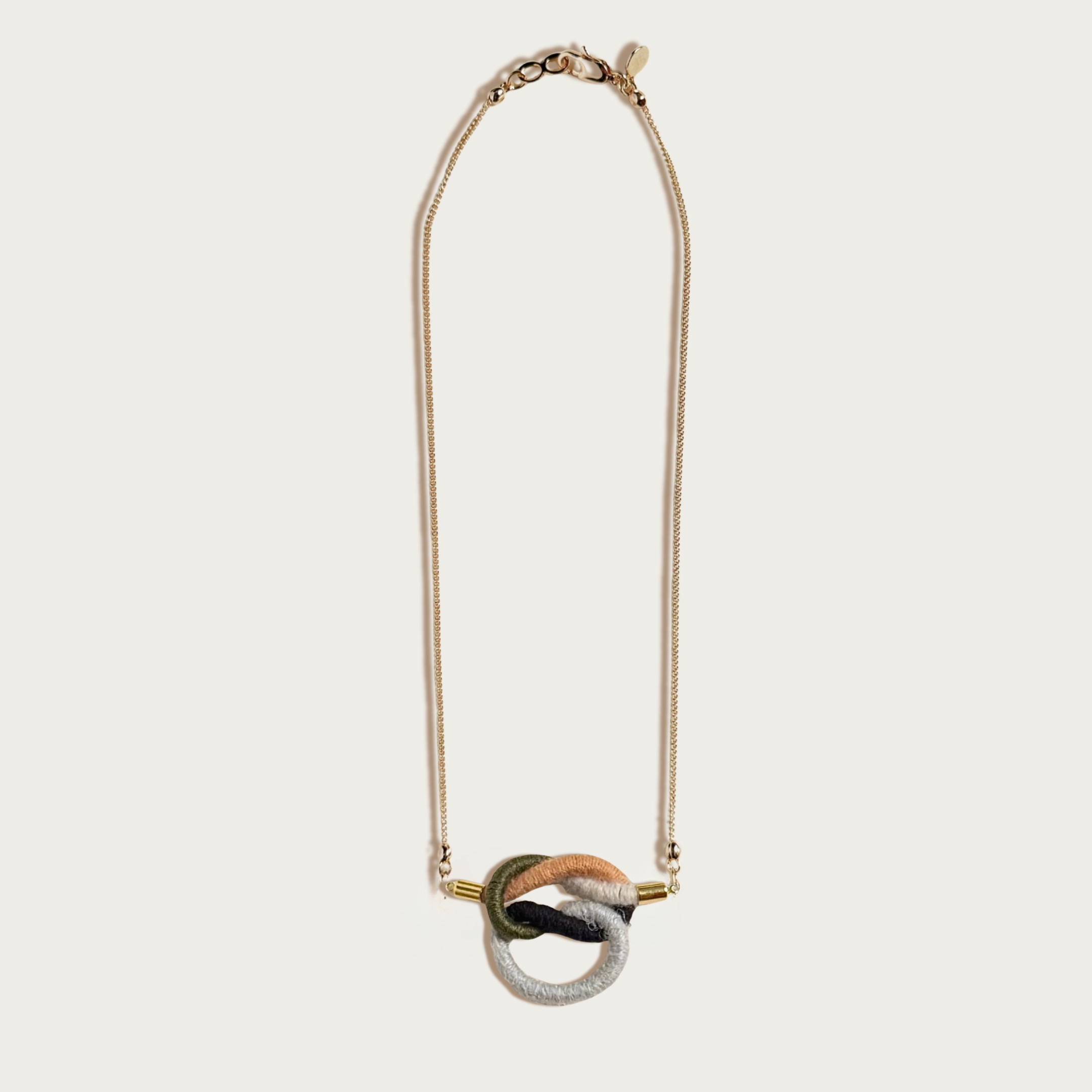 Colorblocked Square Knot Fiber + Chain Necklace