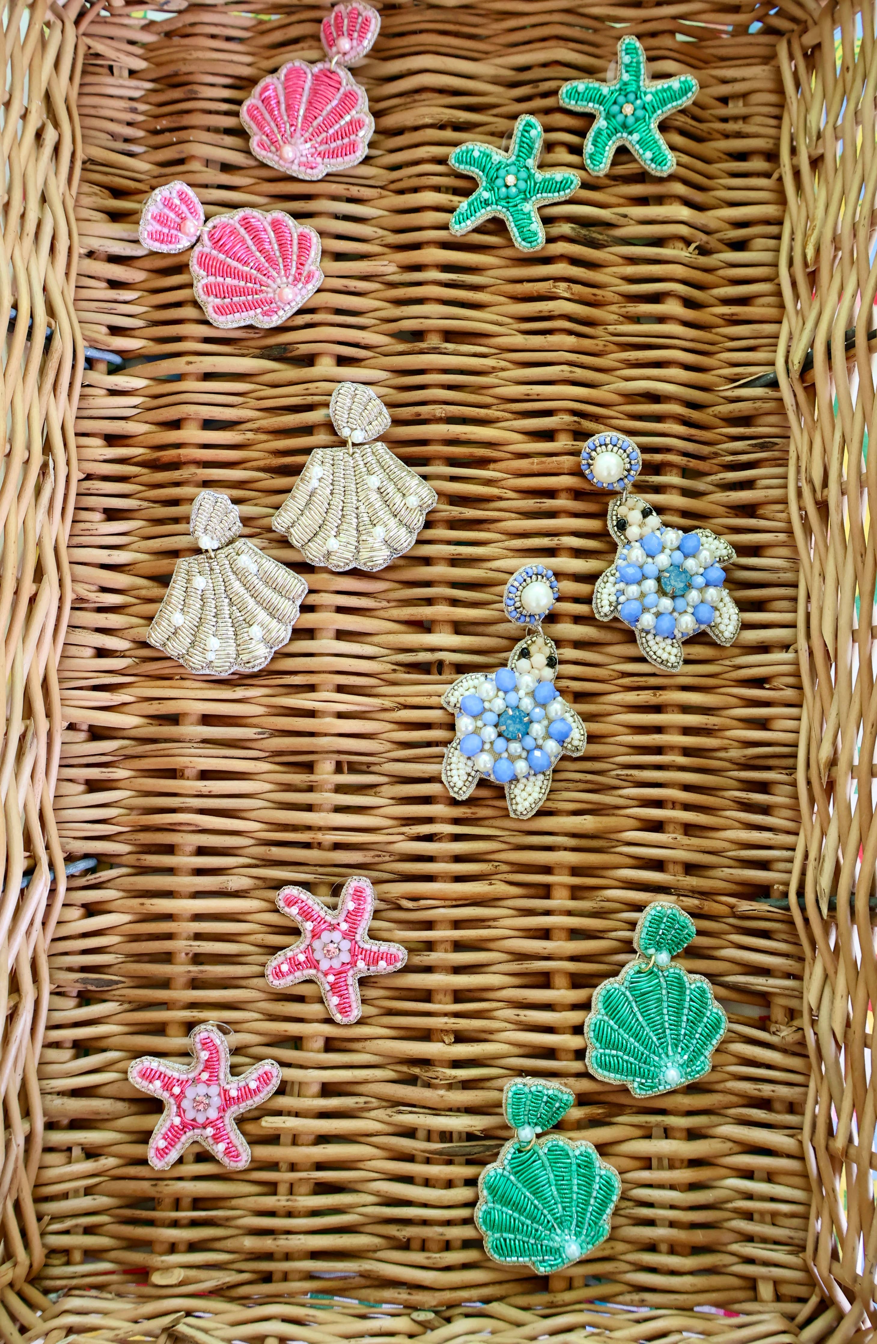 Seashell Earrings in Gold