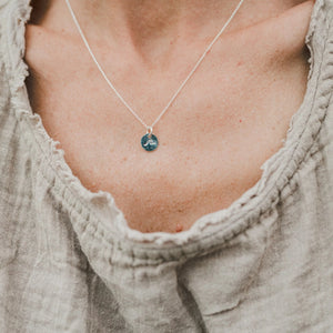 Wave Tiny Round Charm Necklace